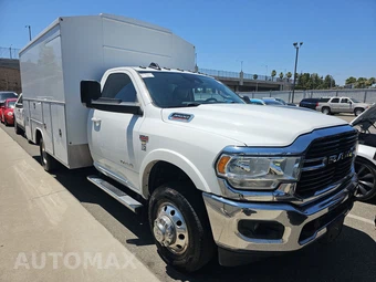 2020 Ram 3500 Cab Chassis SLT Regular Cab DRW – miniatura 3