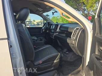 2020 Ram 3500 Cab Chassis Tradesman Crew Cab DRW - miniatura 8