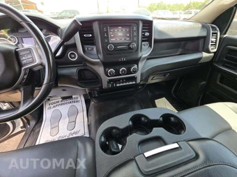 2020 Ram 3500 Cab Chassis Tradesman Regular Cab DRW - miniatura 10