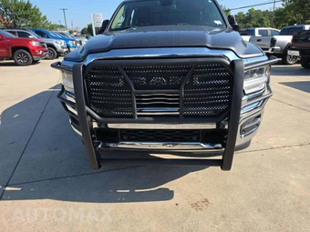 2020 Ram 3500 Laramie Crew Cab Long Bed DRW - miniatura 21