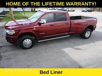 2020 Ram 3500 Laramie Crew Cab Long Bed DRW - miniatura 11