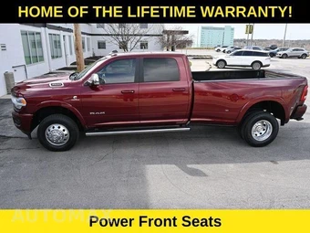 2020 Ram 3500 Laramie Crew Cab Long Bed DRW - miniatura 15