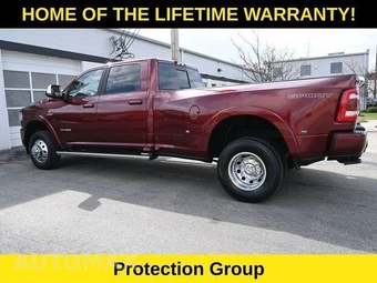 2020 Ram 3500 Laramie Crew Cab Long Bed DRW - miniatura 20