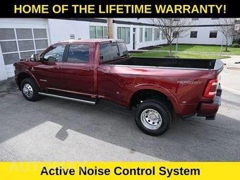2020 Ram 3500 Laramie Crew Cab Long Bed DRW - miniatura 22
