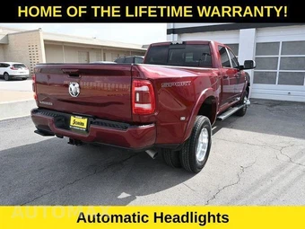 2020 Ram 3500 Laramie Crew Cab Long Bed DRW - miniatura 32