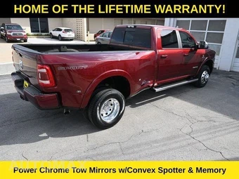 2020 Ram 3500 Laramie Crew Cab Long Bed DRW - miniatura 36