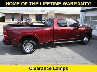 2020 Ram 3500 Laramie Crew Cab Long Bed DRW - miniatura 39