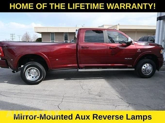 2020 Ram 3500 Laramie Crew Cab Long Bed DRW - miniatura 41