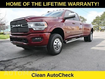 2020 Ram 3500 Laramie Crew Cab Long Bed DRW - miniatura 5