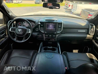 2020 Ram 3500 Laramie Crew Cab Long Bed DRW - miniatura 15