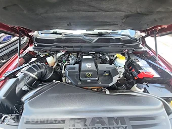 2020 Ram 3500 Laramie Crew Cab Long Bed DRW - miniatura 25