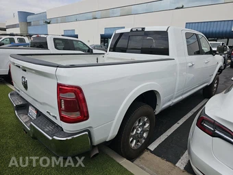 2020 Ram 3500 Laramie Extended Crew Cab Medium Bed – miniatura 4