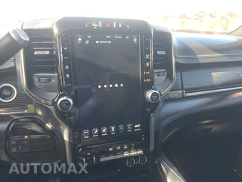 2020 Ram 3500 Limited Crew Cab Long Bed DRW – miniatura 11