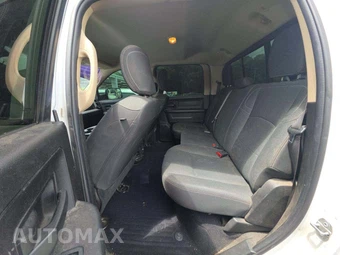 2020 Ram 3500 Tradesman Crew Cab Long Bed DRW - miniatura 10