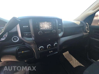 2020 Ram 3500 Tradesman Crew Cab Long Bed DRW - miniatura 10
