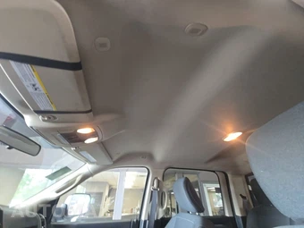 2020 Ram 3500 Tradesman Crew Cab Medium Bed - miniatura 17