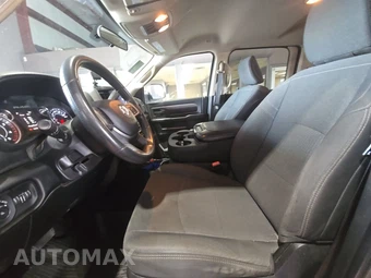 2020 Ram 3500 Tradesman Crew Cab Medium Bed - miniatura 7
