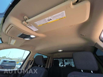 2020 Ram 3500 Tradesman Crew Cab Medium Bed - miniatura 8