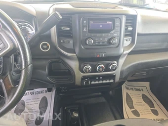 2020 Ram 4500 Cab Chassis Tradesman Crew Cab DRW - miniatura 11