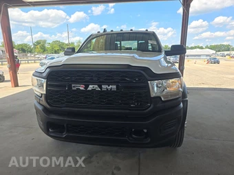2020 Ram 4500 Cab Chassis Tradesman Crew Cab DRW - miniatura 2