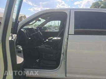 2020 Ram 5500 Cab Chassis Tradesman Crew Cab DRW - miniatura 7