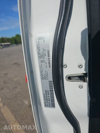 2020 Ram 5500 Cab Chassis Tradesman Crew Cab DRW – miniatura 14