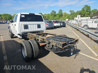 2020 Ram 5500 Cab Chassis Tradesman Crew Cab DRW – miniatura 6