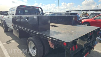 2020 Ram 5500 Cab Chassis Tradesman Crew Cab DRW - miniatura 18