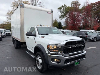 2020 Ram 5500 Cab Chassis Tradesman Regular Cab DRW – miniatura 4