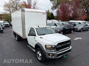 2020 Ram 5500 Cab Chassis Tradesman Regular Cab DRW – miniatura 5