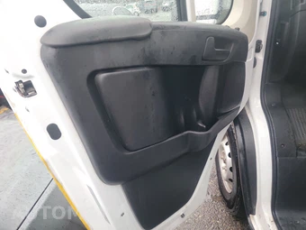 2020 Ram ProMaster 1500 Cargo Van High Roof 136.0" WB - miniatura 9