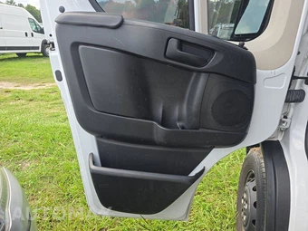 2020 Ram ProMaster 2500 Cargo Van High Roof 159.0" WB - miniatura 9