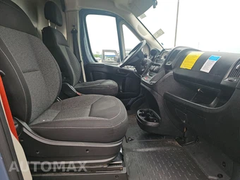 2020 Ram ProMaster 3500 Cargo Van High Roof 159.0" WB – miniatura 8