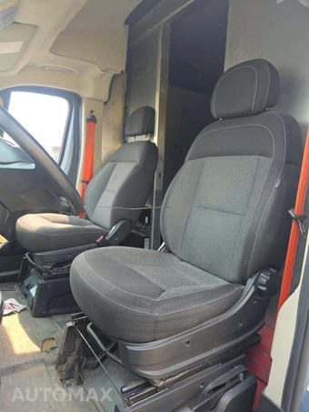 2020 Ram ProMaster 3500 Cargo Van High Roof 159.0" WB - miniatura 6