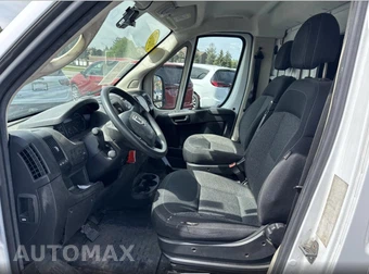 2020 Ram ProMaster 3500 Cutaway - miniatura 10