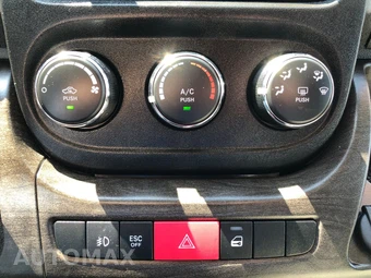 2020 Ram ProMaster 3500 Window Van High Roof 159.0" WB - miniatura 17