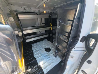 2020 Ram ProMaster City Cargo Van Tradesman 122.4" WB - miniatura 13