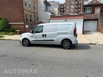 2020 Ram ProMaster City Cargo Van Tradesman SLT 122.4" WB - miniatura 3