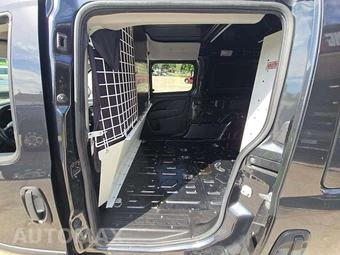 2020 Ram ProMaster City Cargo Van Tradesman SLT 122.4" WB - miniatura 10