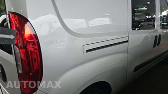 2020 Ram ProMaster City Wagon SLT Minivan 122.4" WB - miniatura 27