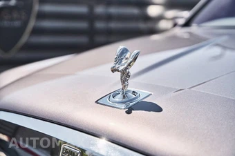2020 Rolls-Royce Cullinan - miniatura 8