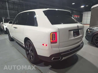 2020 Rolls-Royce Cullinan – miniatura 2