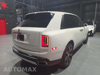 2020 Rolls-Royce Cullinan – miniatura 3
