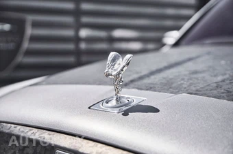 2020 Rolls-Royce Cullinan - miniatura 8