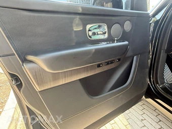 2020 Rolls-Royce Cullinan - miniatura 16