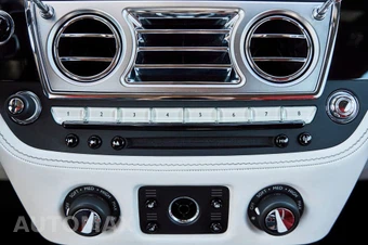 2020 Rolls-Royce Wraith - miniatura 64