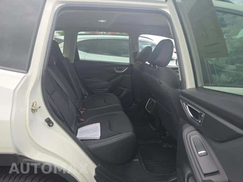 2020 Subaru Forester Premium - miniatura 13