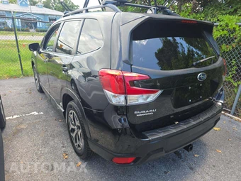 2020 Subaru Forester Premium – miniatura 2