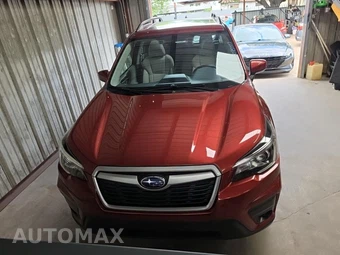 2020 Subaru Forester Premium - miniatura 2