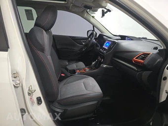 2020 Subaru Forester Sport - miniatura 8